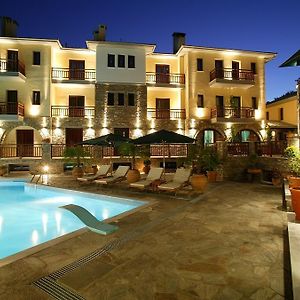 Maritsas Hotel & Suites